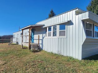 8838 N Deyoung Rd, Lake City, MI 49651