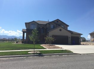 1039 W Fox Berry Dr, Grantsville, UT 84029
