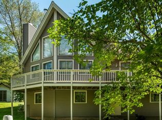 145 Somers Rd, Hampden, MA 01036