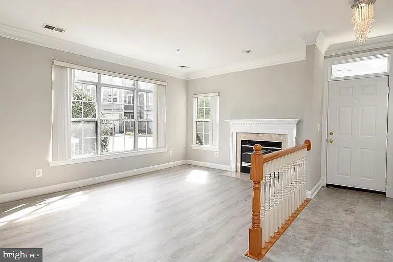 432 Fortress Way — Photo 4