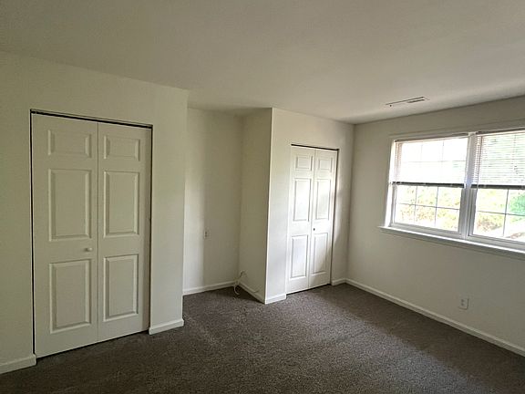 3rd image of 39 Turtle Creek Dr