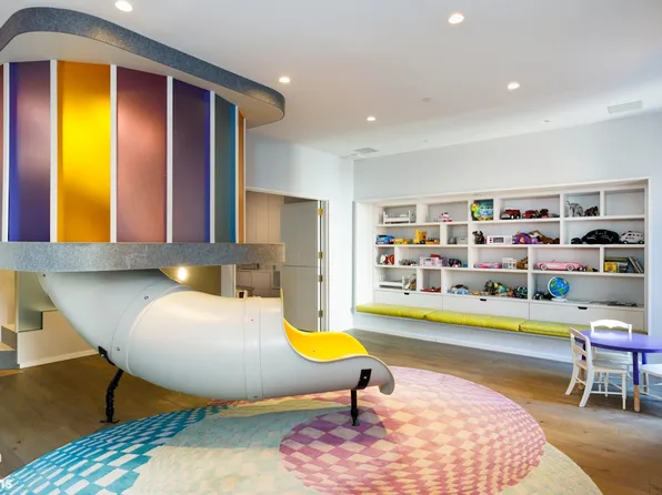 180 East 88th Street image 10 of 15