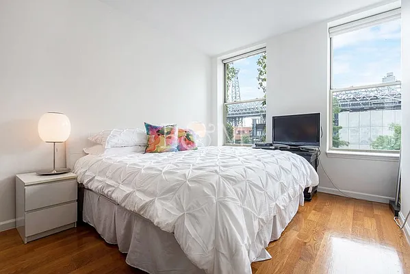 Rented by Brick&Mortar | media 9