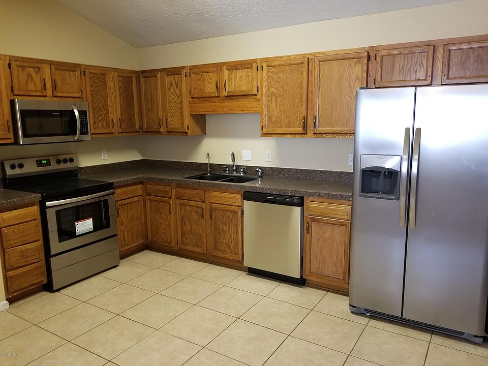 1st image of 9948 Somerset Grove Ln
