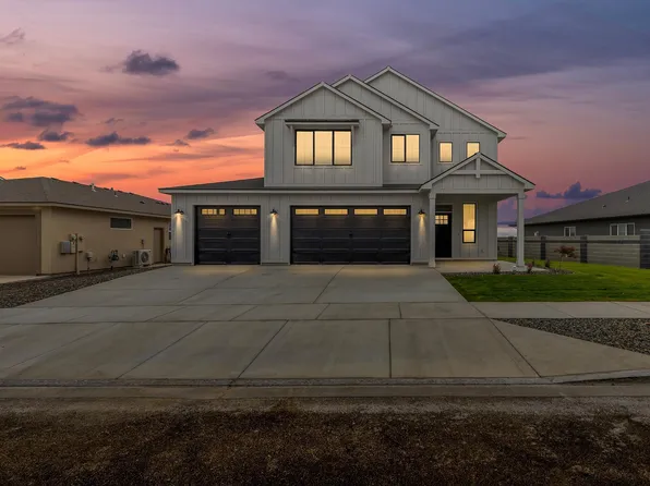 3913 Barbera St, Richland, WA 99352