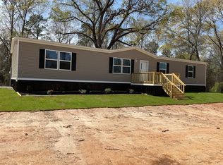 2731 Hicks Rd, Honoraville, AL 36042