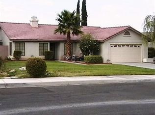 469 Berkeley Dr, Barstow, CA 92311