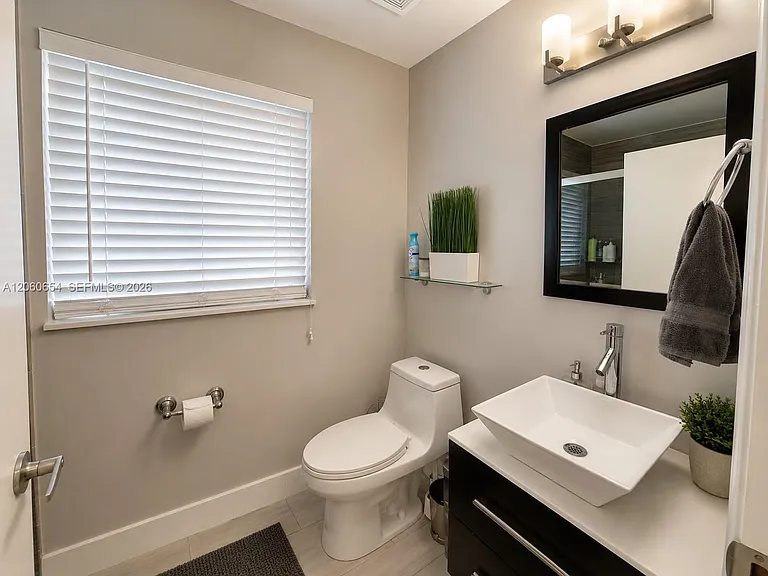 17677 SW 32nd St — Photo 30