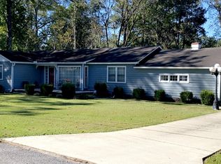 201 5th St, Union, MS 39365