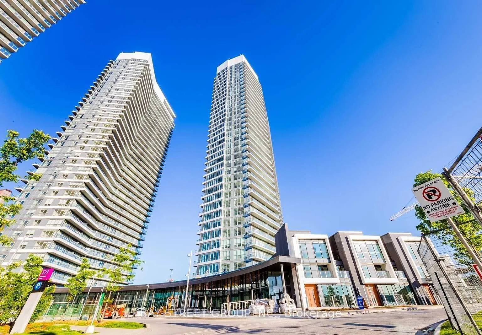 2 bed, $3,100 — Photo 1