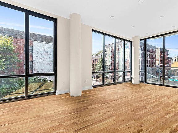 3rd image of 301 E 117th St Penthouse X