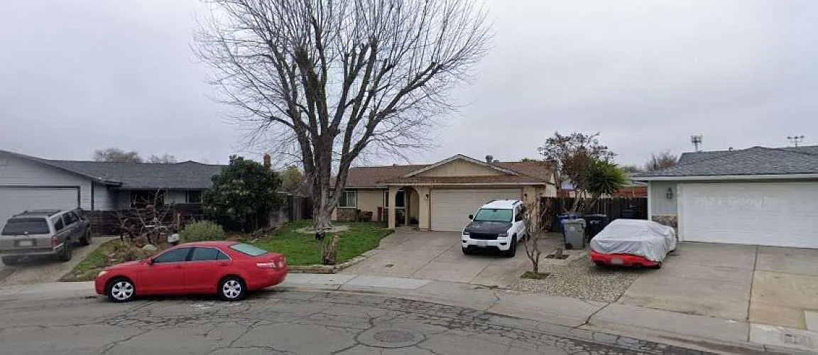 7565 Rock Creek Way photo 1