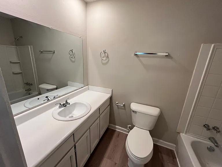 5255 Greenwood Ter — Photo 19