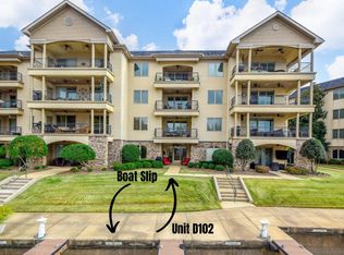 390 Marina Point Rd UNIT D102, Dadeville, AL 36853