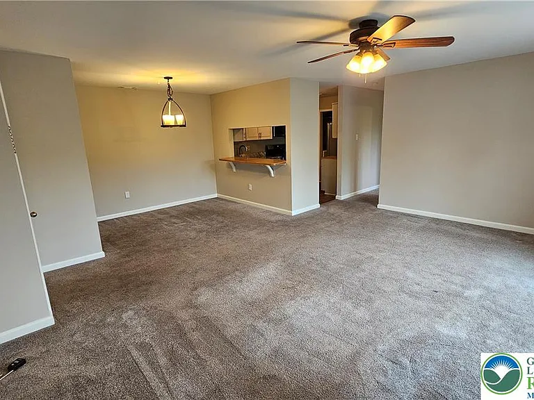 1016 Dogwood Ct — Photo 7