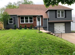 8401 Kenwood Ave, Kansas City, MO 64131