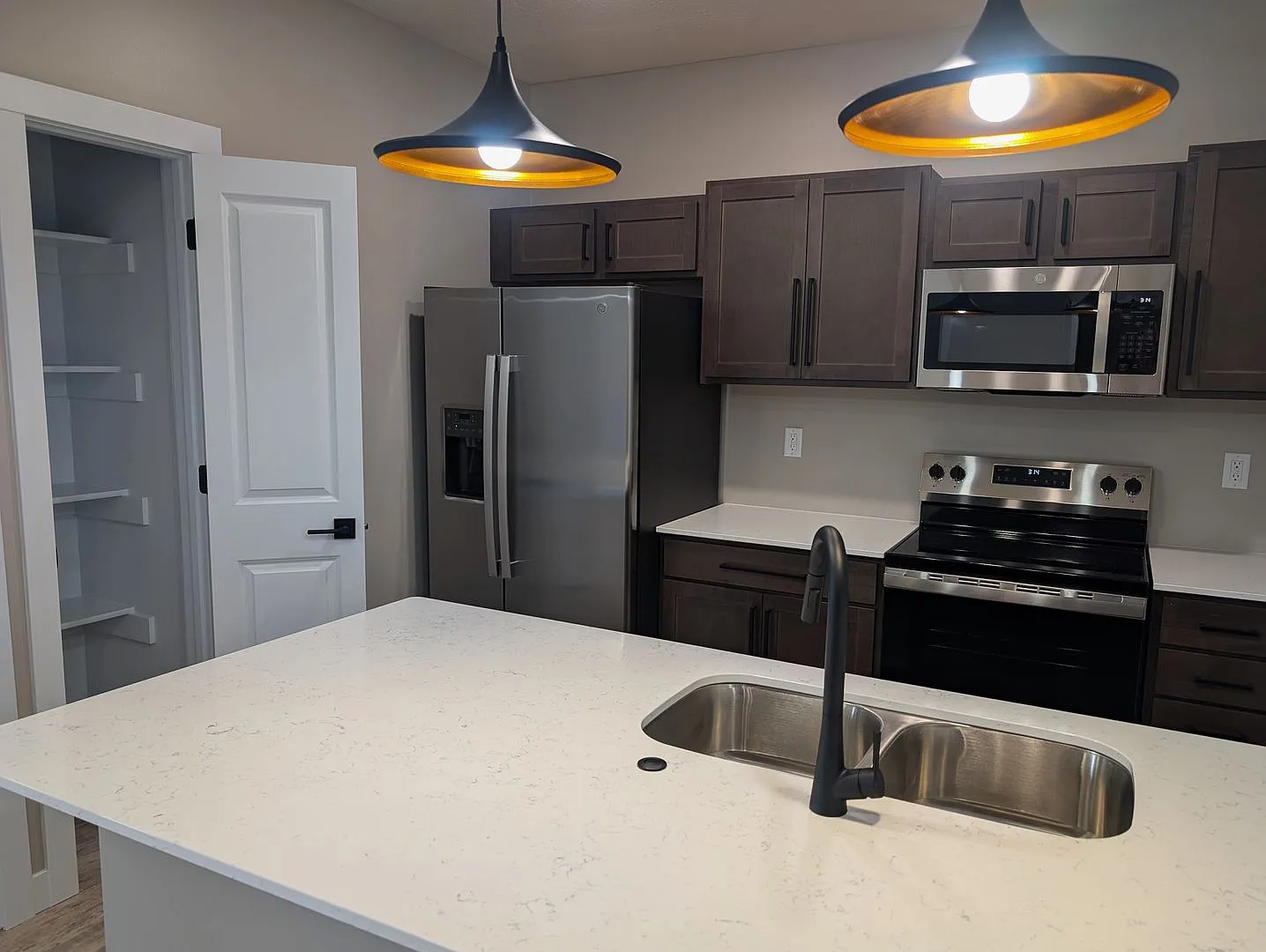 2500 Hudson Way — Photo 4