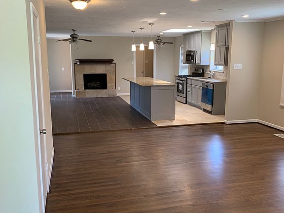 2nd image of 8851 Liptonshire Dr