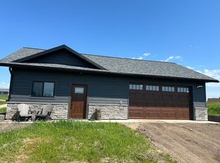16874 Bird Dog Cir, Audubon, MN 56511