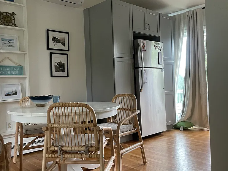45 Washington St #A — Photo 4