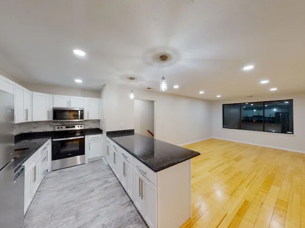 (undisclosed Address), New Haven, CT 06511