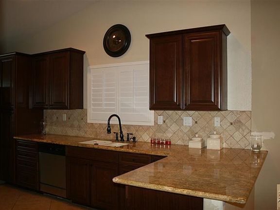 3rd image of 83220 El Greco Ave