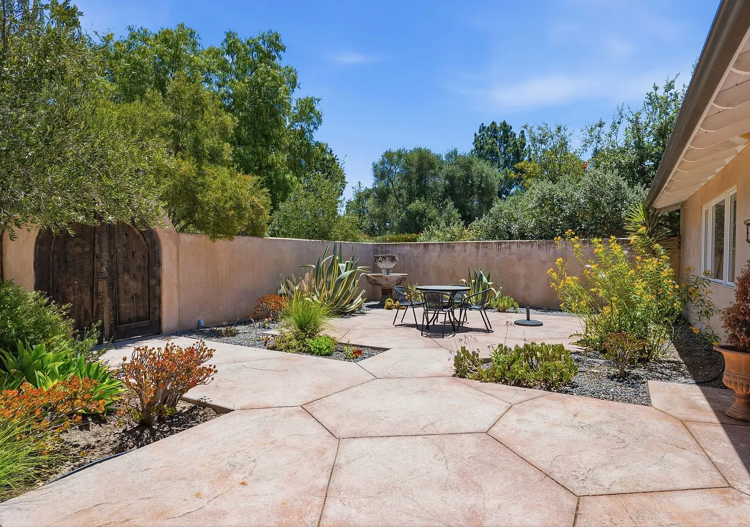 Style and Grace in Santa Ynez — Photo 2