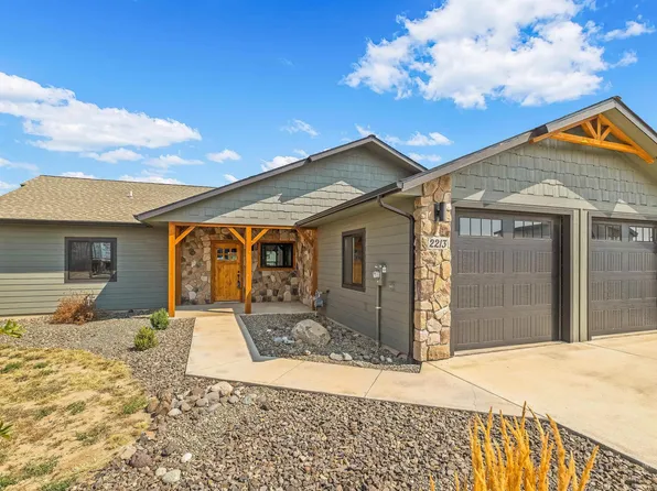 2213 Powers Dr, Lewiston, ID 83501