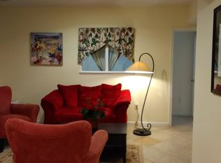 1905 Kentsdale Ln, Vienna, VA 22182