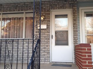 617 Maddock St, Crum Lynne, PA 19022