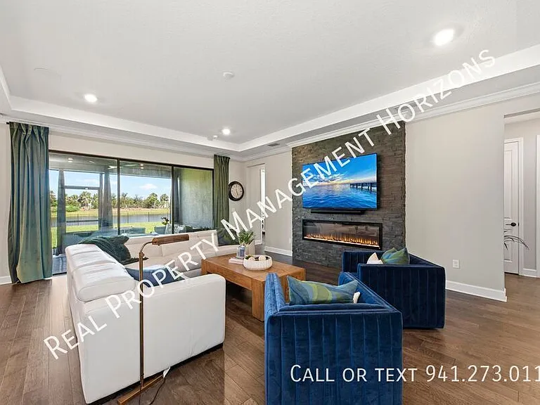 4430 Pond Brook Ct — Photo 10