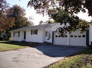 28 Pleasant View St, Methuen, MA 01844