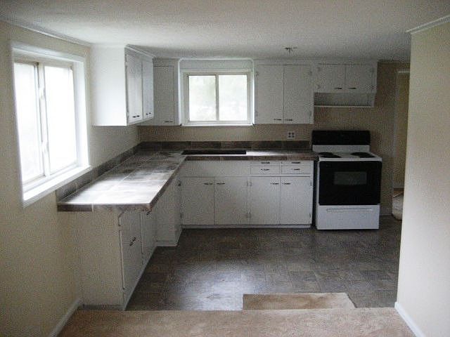 2nd image of 64210 Braley Rd
