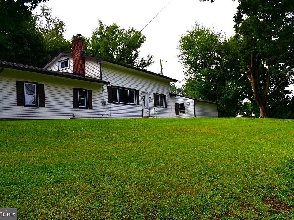 1st image of 544 Birch Hill Rd