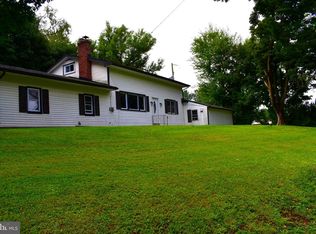 544 Birch Hill Rd, Shoemakersville, PA 19555