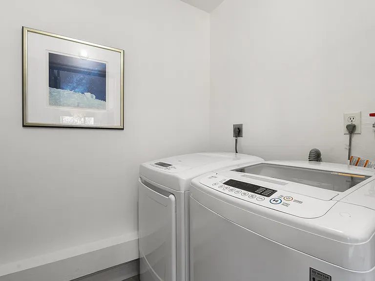 325 Beach Rd #301 — Photo 49