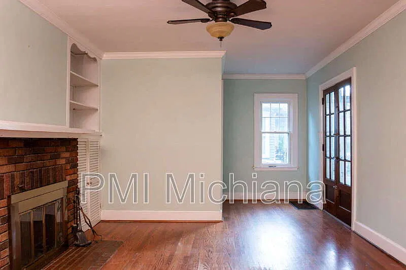 4 bed, 2.5 bath, 1845 sqft, $2,200 — Photo 4