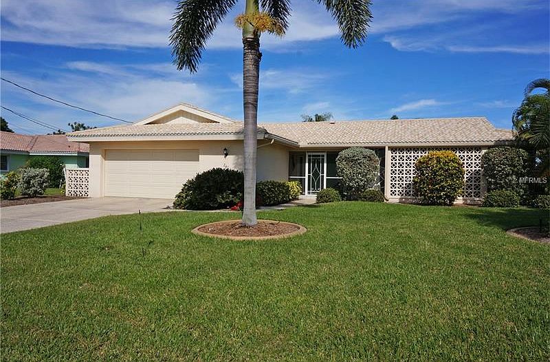 1st image of 240 Sorrento Ct