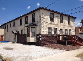 720 E Vine St APT 3, Millville, NJ 08332