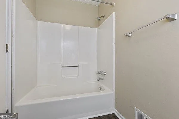 114 Oak Cir S — Photo 22