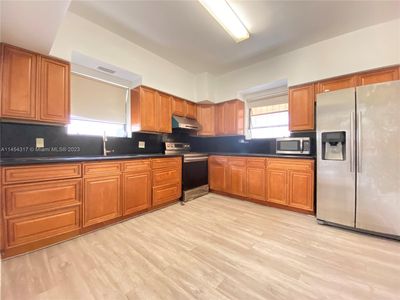 1255 NW 69th St, Miami, FL, 33147