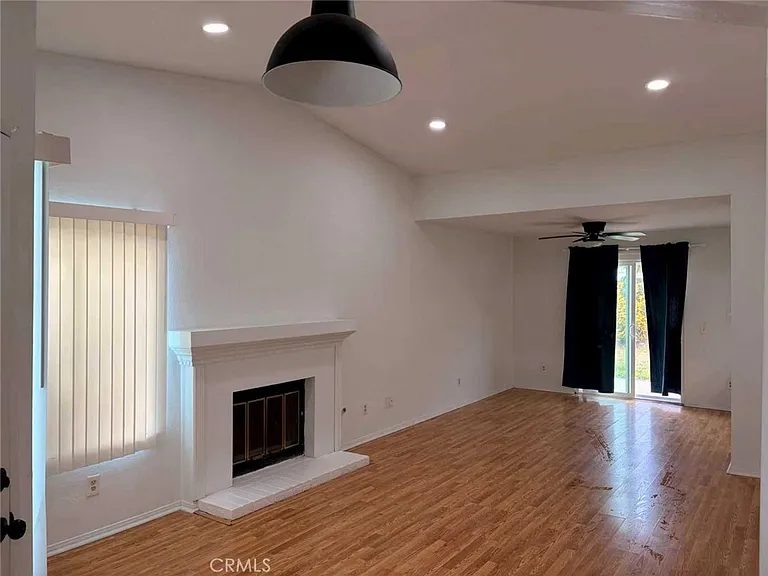 7296 Parkside Pl — Photo 2