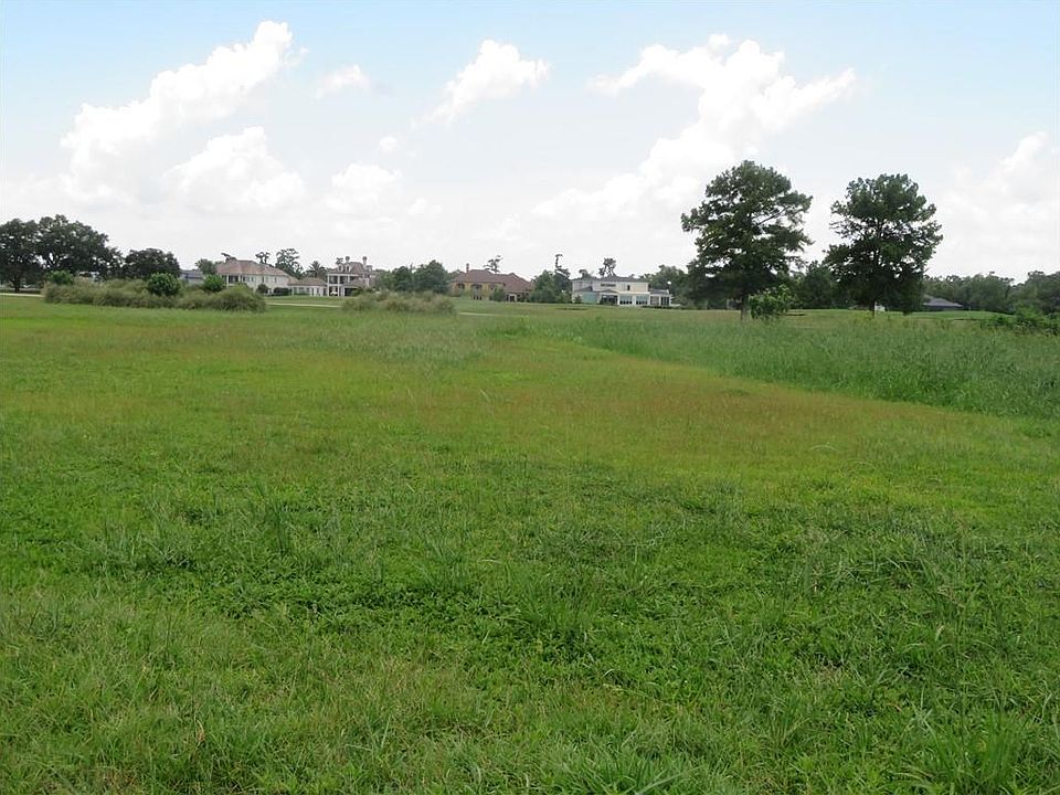 2nd image of 23 Eagle Point Ln