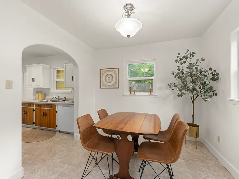 231 Glenbrook Dr — Photo 11
