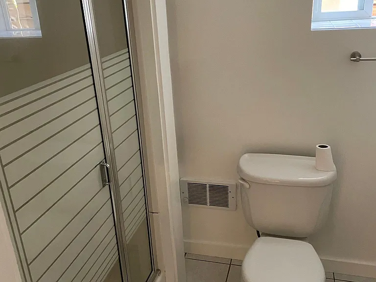 2226 10th Ave E #3 — Photo 12