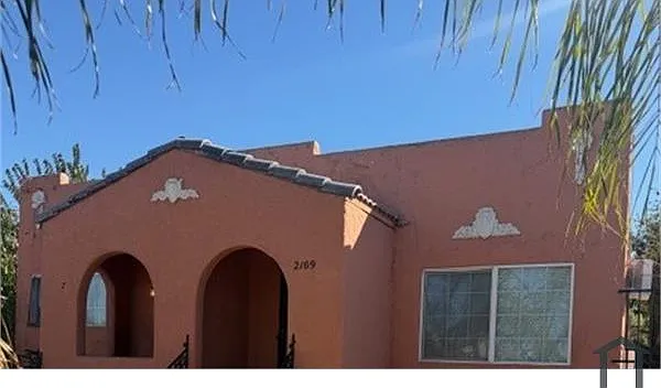 2 bed, 909 sqft, $2,900 — Photo 2