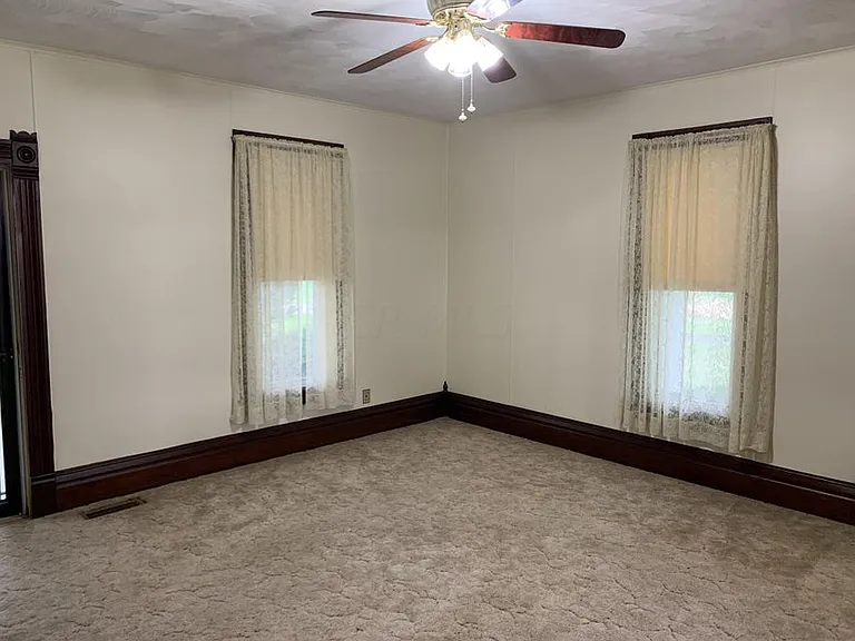 4790 Lancaster Thornville Rd NE — Photo 3