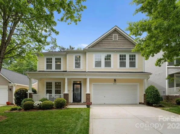 1622 Wilburn Park Ln NW, Charlotte, NC 28269