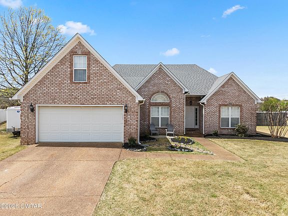 2nd image of 192 Michelle Cir