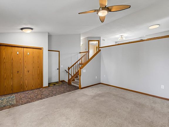5th image of 6209 Adobe Way